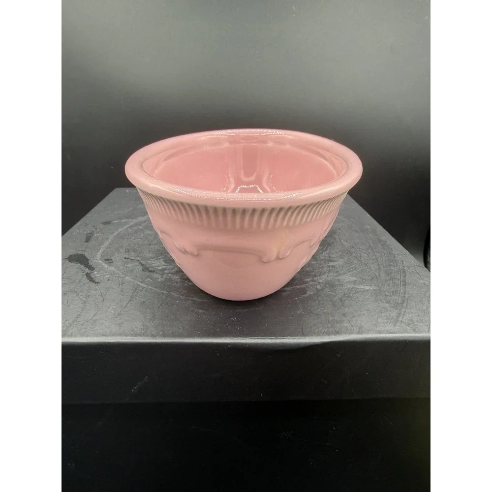🌸🍽️ Vintage Home Laughlin Oven Serve Pink Embossed Oval Dish – USA Pottery 🍽️